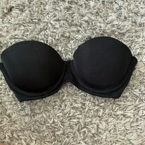 Strapless bra